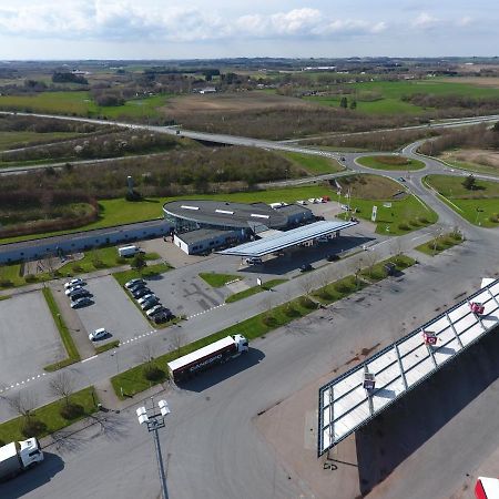 Motel Trafikcenter Saeby Zewnętrze zdjęcie